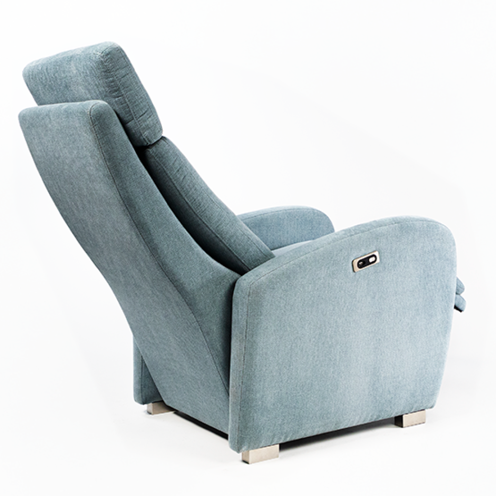 Cadeirão Luísa Relax elétrico com duplo pousa-pés